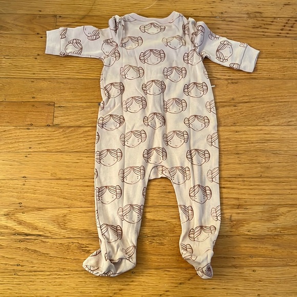 NWT Princess Leah Onesie with Matching Bow Size 0-3M and 3-6M! - Picture 6 of 8